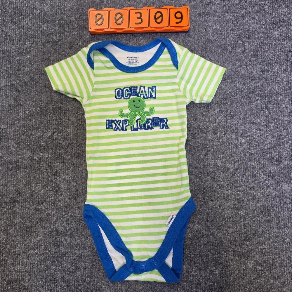 Gerber baby bodysuit with green octopus graphic, size 3-6